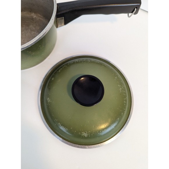 Vintage Avocado Olive Green Club Aluminum Sauce Pan Mid Century with Lid - Picture 6 of 11